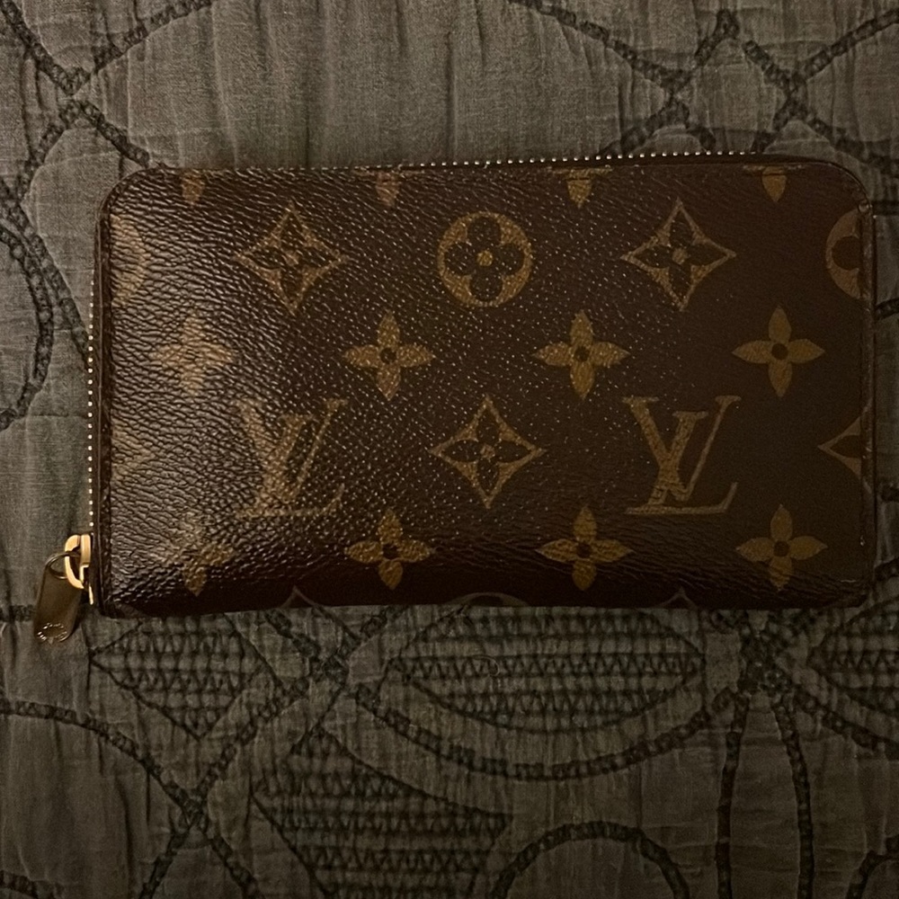 Louis Vuitton small wallet